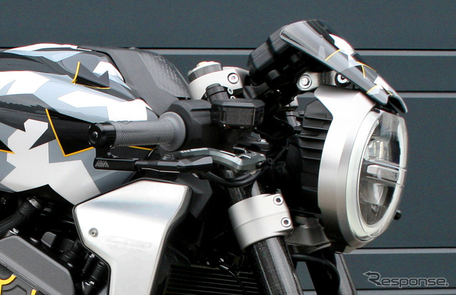 HONDA CB1000R-adical