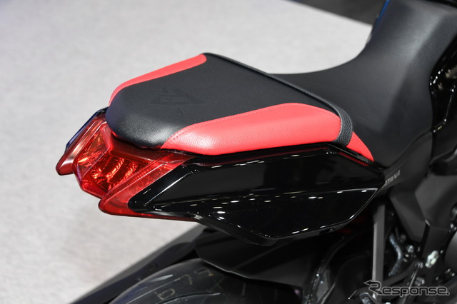 スズキ・カタナ新型(東京モーターサイクルショー2019)