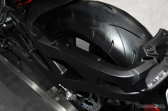 スズキ・カタナ新型(東京モーターサイクルショー2019)