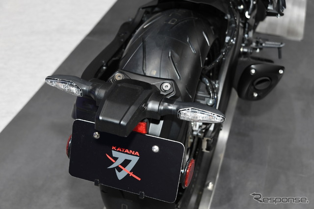 スズキ・カタナ新型(東京モーターサイクルショー2019)