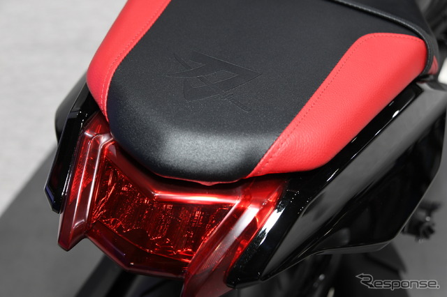 スズキ・カタナ新型(東京モーターサイクルショー2019)