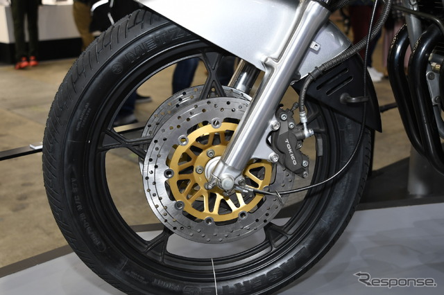 スズキGSX1100Sカタナ(東京モーターサイクルショー2019)