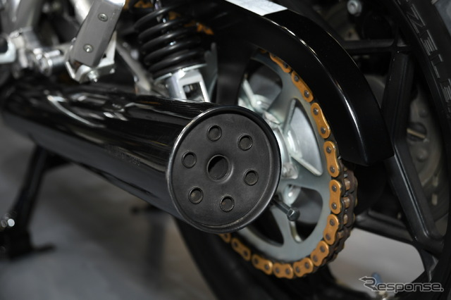 スズキGSX1100Sカタナ(東京モーターサイクルショー2019)