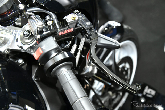 カワサキ『Z900RS 18』(ACTIVE STYLE)