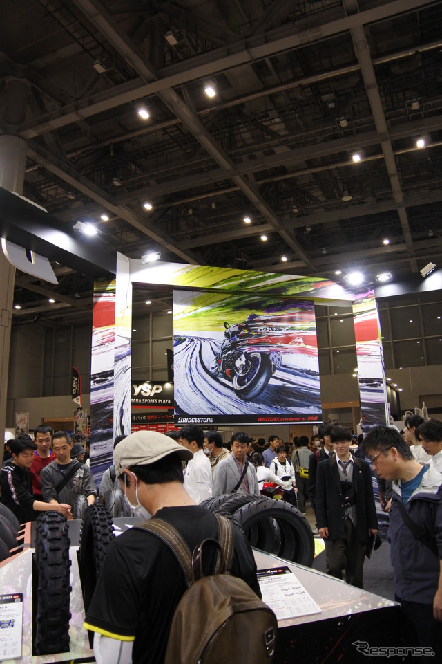 ブリヂストンブース(東京モーターサイクルショー2019)