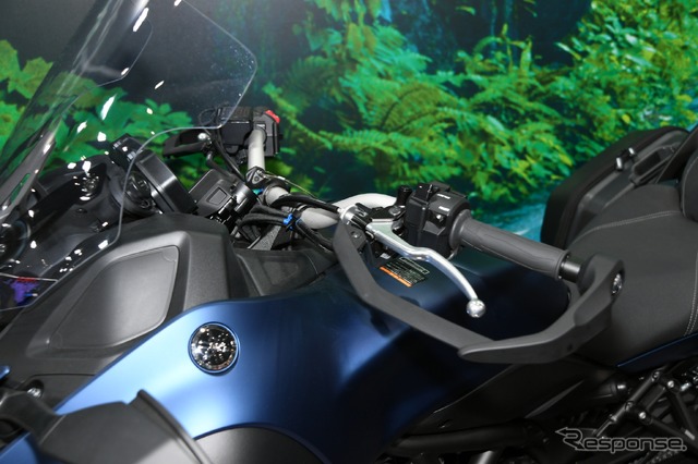 ヤマハ NIKEN GT(東京モーターサイクルショー2019)