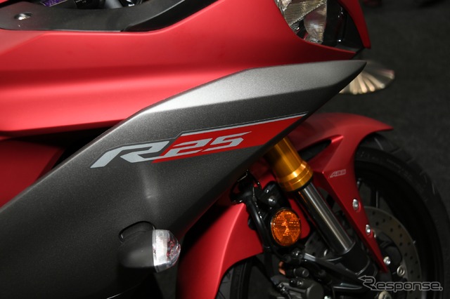 ヤマハ YZF-R25(東京モーターサイクル2019)