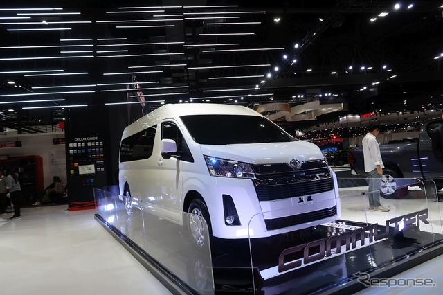 トヨタ・ハイエース新型(バンコクモーターショー2019)