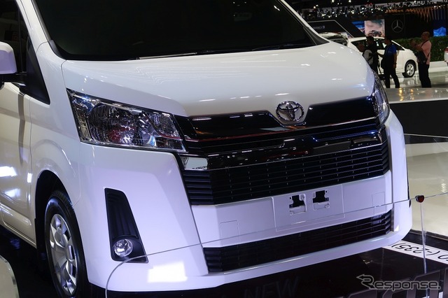 トヨタ・ハイエース新型(バンコクモーターショー2019)