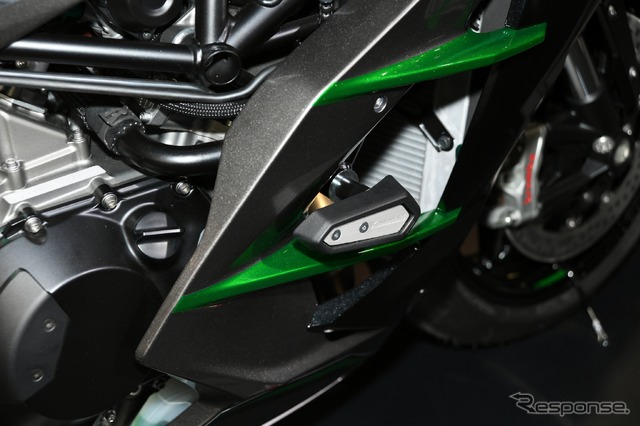 カワサキ Ninja H2 SX SE+(東京モーターサイクルショー2019)
