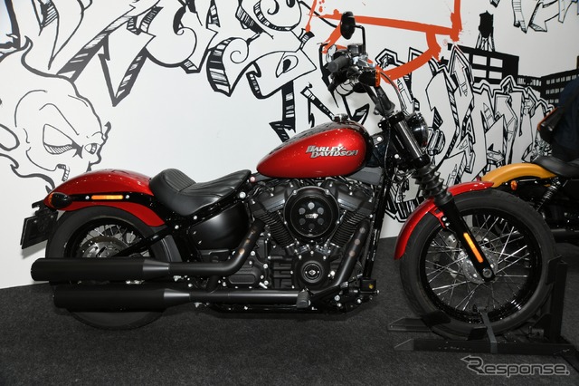ハーレーダビッドソン ソフテイル ストリートボブ(東京モーターサイクルショー2019)