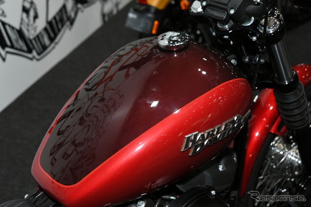 ハーレーダビッドソン ソフテイル ストリートボブ(東京モーターサイクルショー2019)
