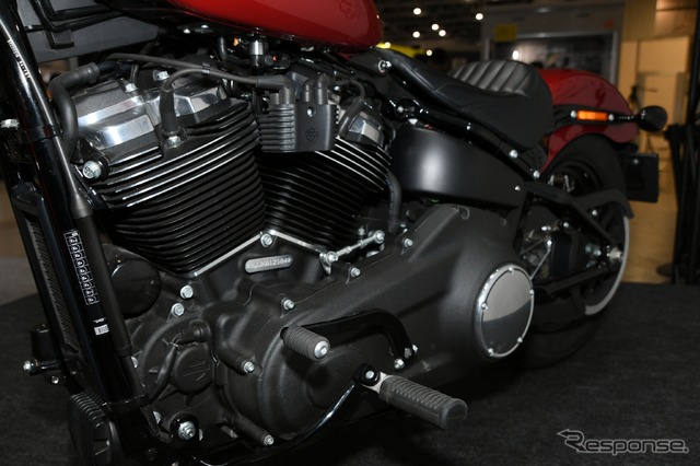 ハーレーダビッドソン ソフテイル ストリートボブ(東京モーターサイクルショー2019)