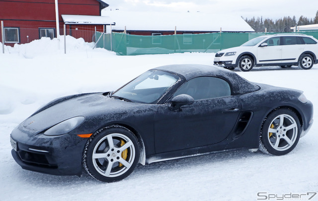 ポルシェ 718 ボクスター 6気筒モデル 開発車両(参考画像)