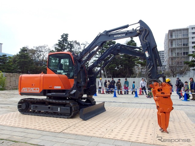 日立建機アスタコ