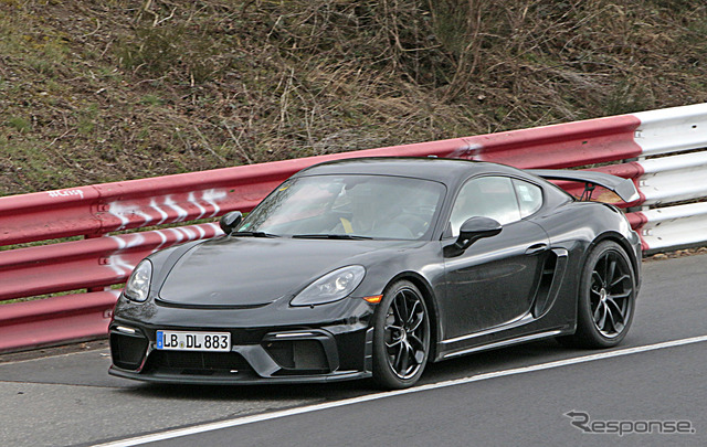 ポルシェ 718 ケイマン GT4 スクープ写真