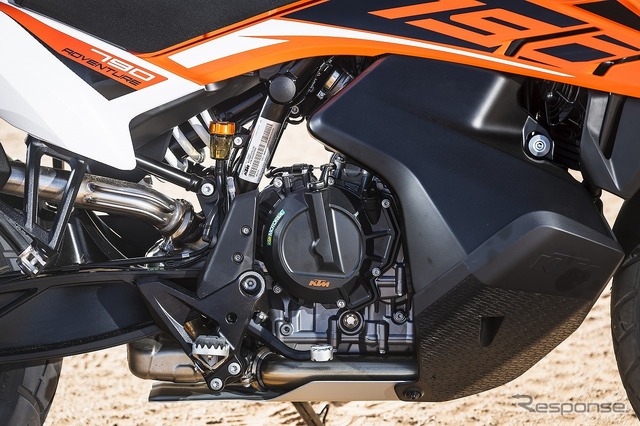 【KTM 790アドベンチャーR 海外試乗】「ガチ」のオフロードでわかったガチすぎる実力…佐川健太郎