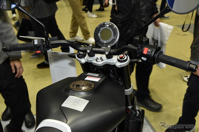 ハスクバーナ・スヴァルトピレン701(東京モーターサイクルショー2019)