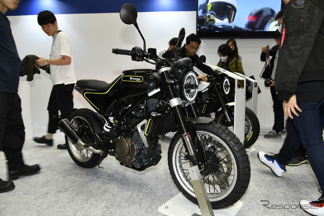 ハスクバーナ・スヴァルトピレン401(東京モーターサイクルショー2019)
