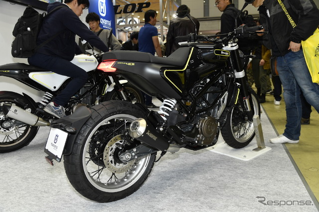 ハスクバーナ・スヴァルトピレン401(東京モーターサイクルショー2019)