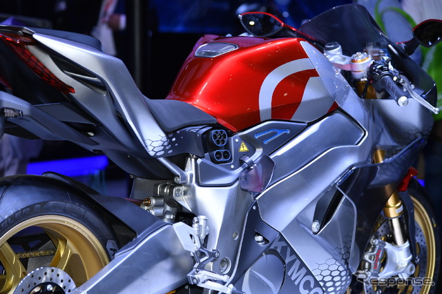キムコ・スーパーNEX(東京モーターサイクルショー2019)