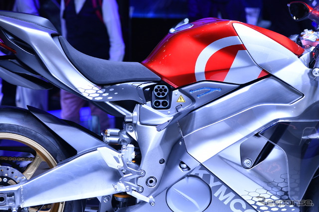 キムコ・スーパーNEX(東京モーターサイクルショー2019)