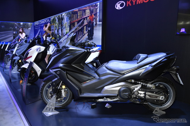 キムコAK550（東京モーターサイクルショー2019）