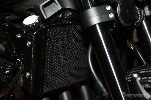 カワサキZ900RSのヨシムラカスタム(東京モーターサイクルショー2019)
