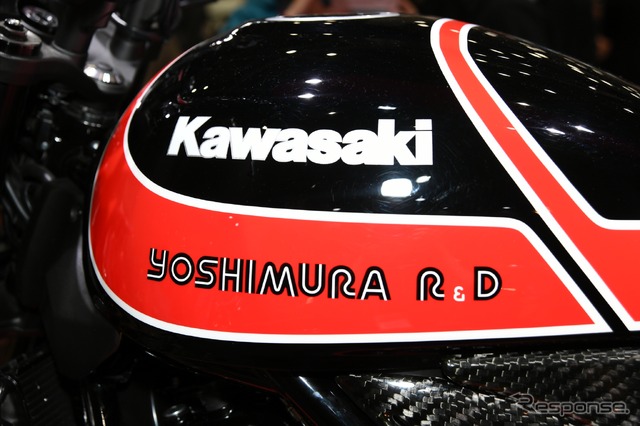 カワサキZ900RSのヨシムラカスタム(東京モーターサイクルショー2019)