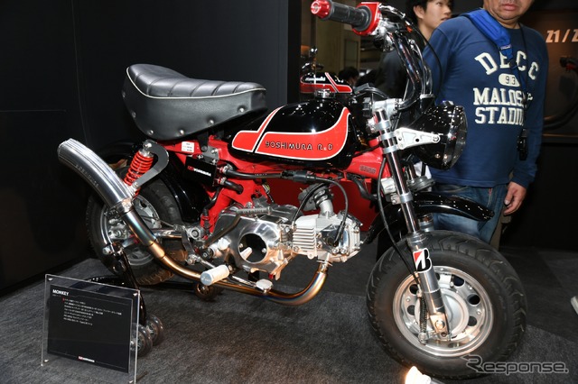 ホンダ・モンキー125のヨシムラカスタム(東京モーターサイクルショー2019)