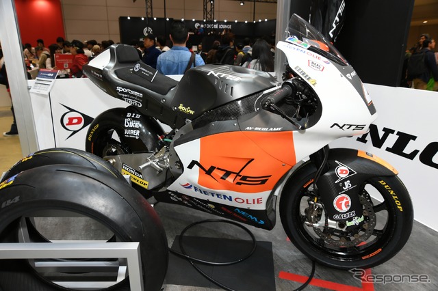 ダンロップ(東京モーターサイクルショー2019)