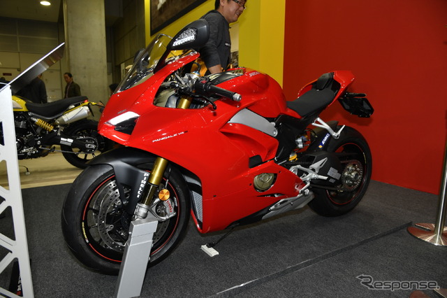 ドゥカティパニガーレV4 S(東京モーターサイクルショー2019)
