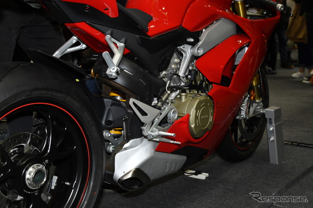 ドゥカティパニガーレV4 S(東京モーターサイクルショー2019)