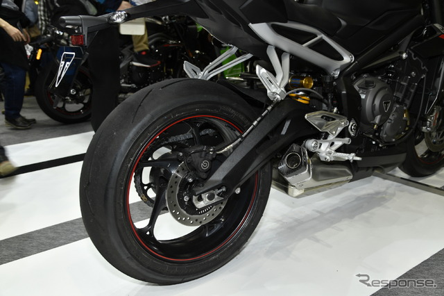 トライアンフStreet Triple RS(東京モーターサイクルショー2019)