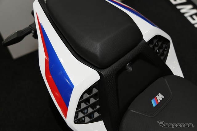 BMW S1000RR 新型（東京モーターサイクルショー2019）