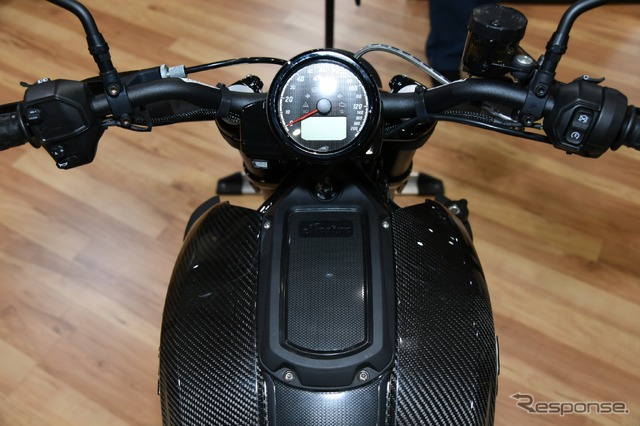 インディアン FTR1200 Thunder Black 新型(東京モーターサイクルショー2019)