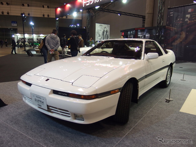 トヨタ博物館ブース:スープラと88年モデル(オートモビルカウンシル2019)