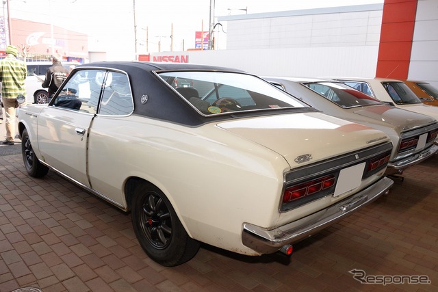 ローレル 2ドアハードトップ 2000GX(1970)