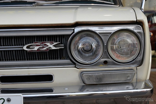 ローレル 2ドアハードトップ 2000GX(1970)