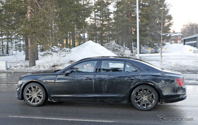 ベントレー フライングスパー 次期型PHEV (スクープ写真)