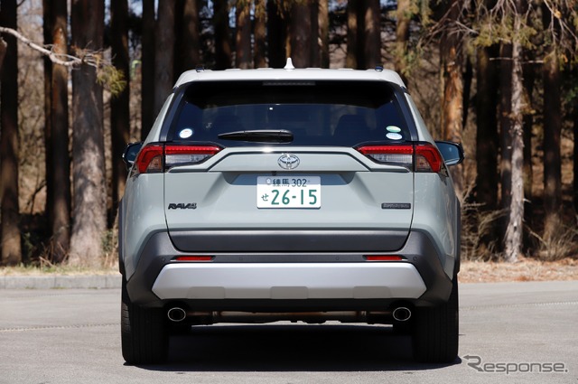 トヨタ RAV4 Adventure(アドベンチャー)