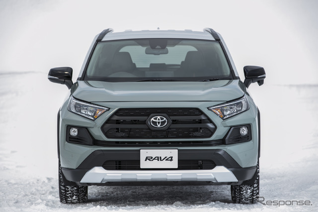 トヨタ RAV4 新型(「Adventure」ダイナミックトルクベクタリングAWD搭載車)
