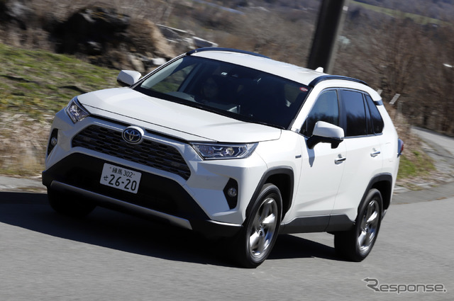 トヨタ RAV4 ハイブリッド 新型