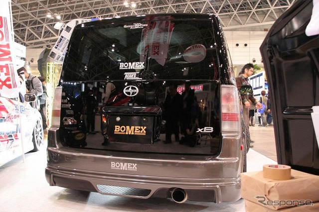 【東京オートサロン08】写真蔵…ボメックス