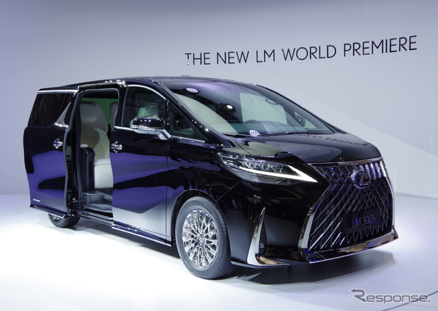 レクサス LM300h(上海モーターショー2019)