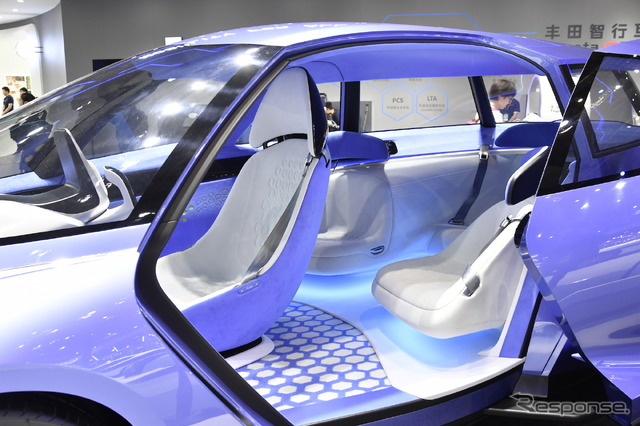 トヨタのEVコンセプトカー、ロンバス(上海モーターショー2019)