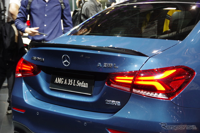 メルセデスAMG A35L 4MATICセダン(上海モーターショー2019)