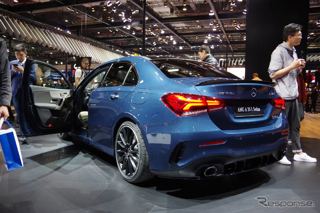 メルセデスAMG A35L 4MATICセダン(上海モーターショー2019)
