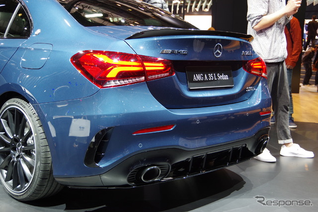 メルセデスAMG A35L 4MATICセダン(上海モーターショー2019)