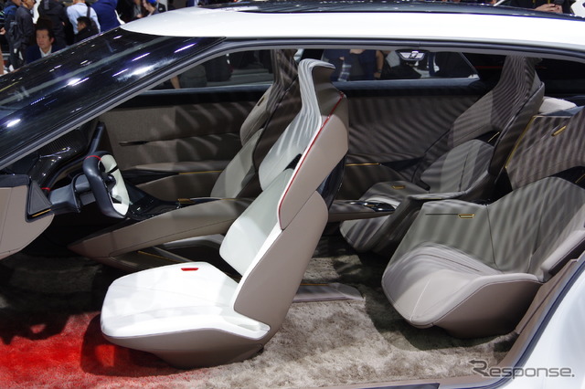 インフィニティ Qs インスピレーション(上海モーターショー2019)